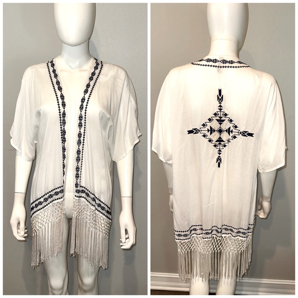 ELAN white blue embroidered southwest fringe kimono top coverup OS